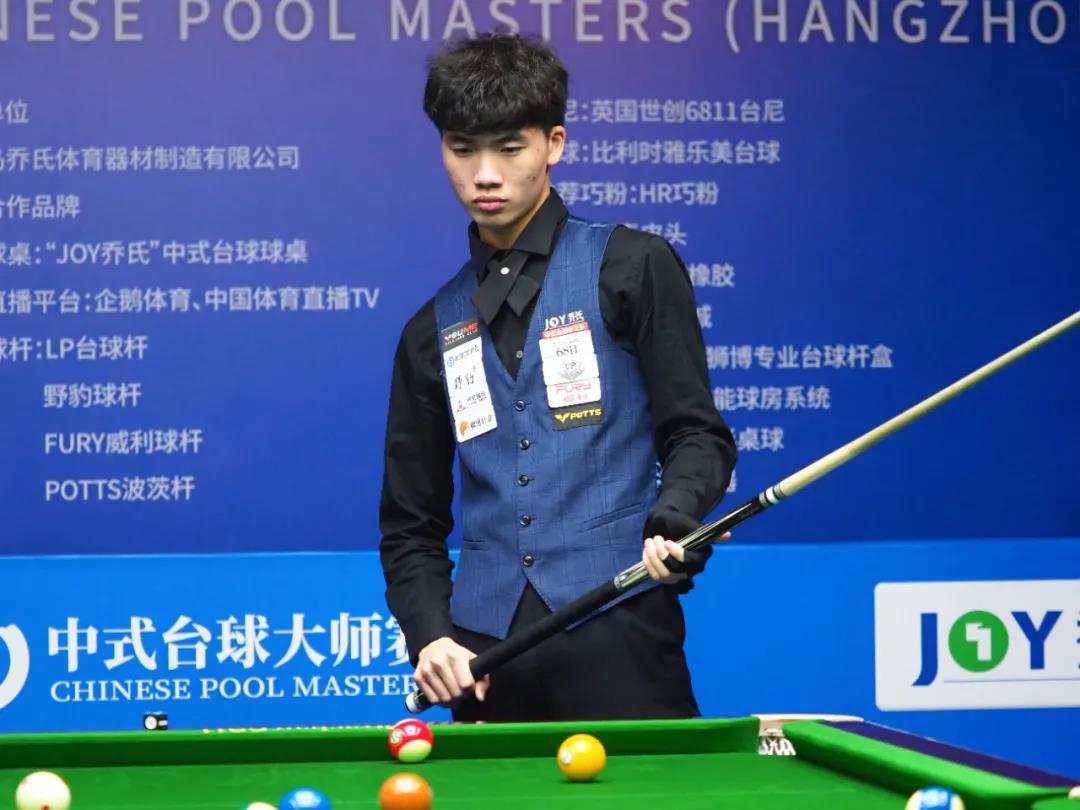 而球迷们所 而球迷们所