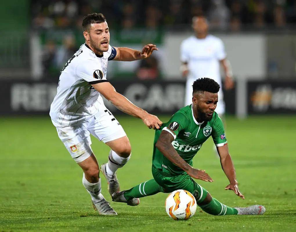 这对于他的 这对于他的