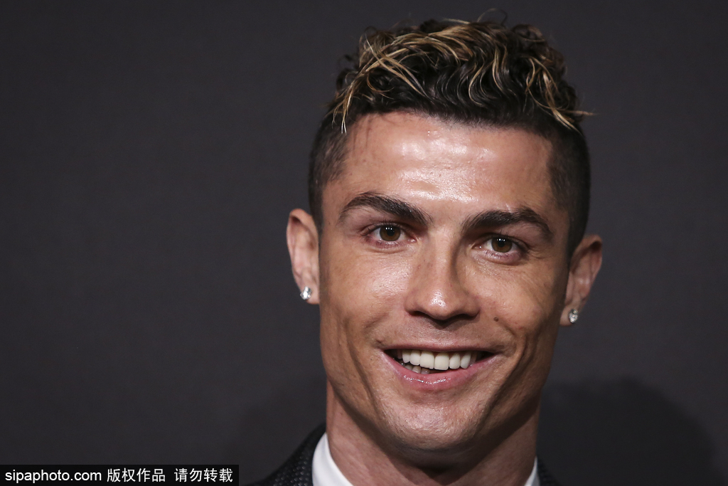 让他从左肋 让他从左肋